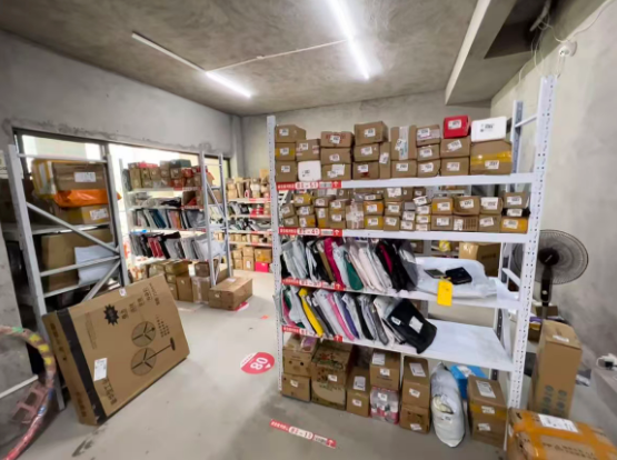 一年躺賺20萬的快遞驛站 開始塌房了