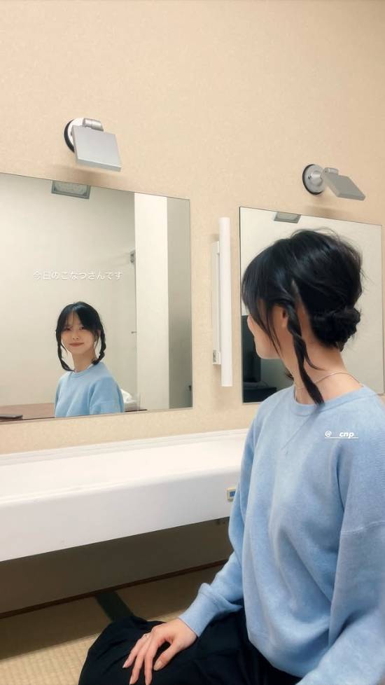 《寂靜嶺f》女主演員曬全新美照！清新穿搭俏皮可愛(ài)