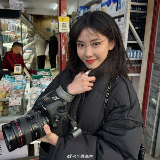 女網(wǎng)紅“半藏森林”轉(zhuǎn)行互聯(lián)網(wǎng)產(chǎn)品經(jīng)理:社交賬號已停更