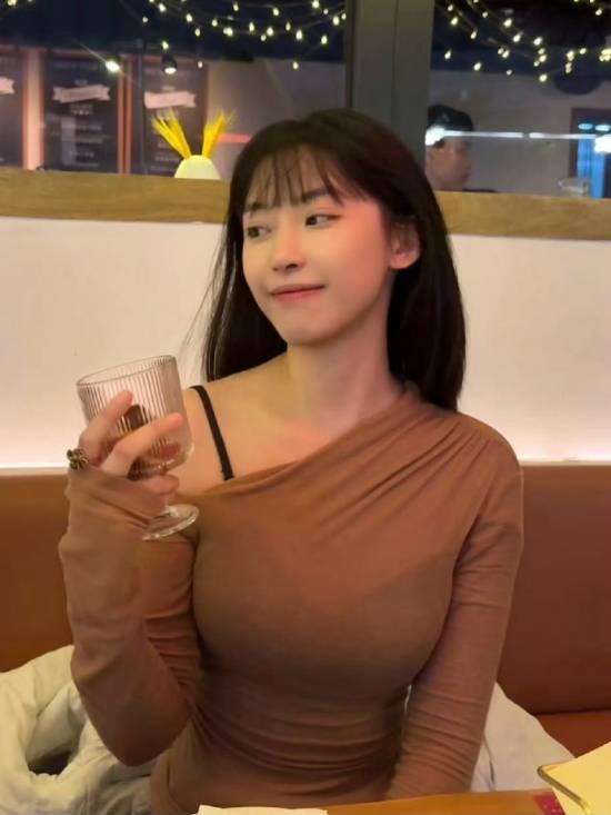 女網(wǎng)紅“半藏森林”轉(zhuǎn)行互聯(lián)網(wǎng)產(chǎn)品經(jīng)理:社交賬號已停更