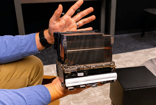 Steam新主機(jī)能打過PS5嗎？IGN稱后者仍是贏家