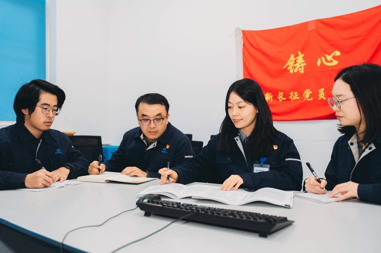 暖“心”聞：張聰 鑄盾長空的巾幗先鋒